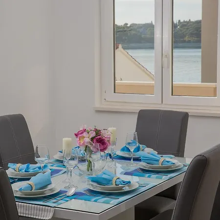 Maiv Residence Family & Seaside Suites Carefree 30M Beach Free Parking Rogoznica (Sibenik-Knin)