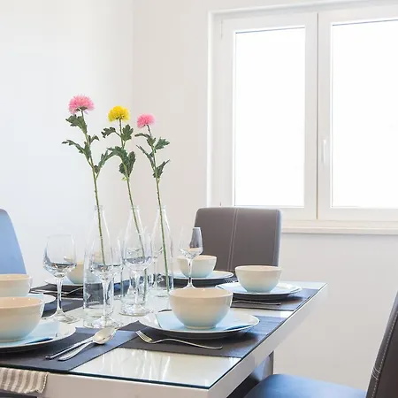 Maiv Residence Family & Seaside Suites Carefree 30M Beach Free Parking