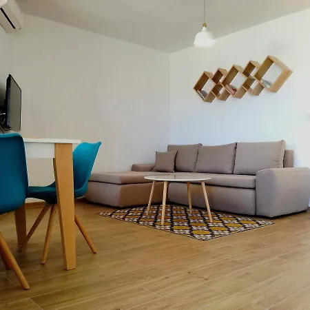 Maiv Residence Family & Seaside Suites Carefree 30M Beach Free Parking