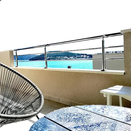 Maiv Residence Family & Seaside Suites Carefree 30M Beach Free Parking * Rogoznica (Sibenik-Knin)