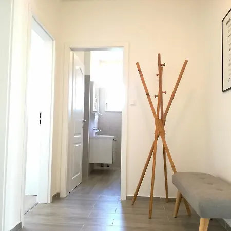 Διαμέρισμα Maiv Residence Family & Seaside Suites Carefree 30M Beach Free Parking