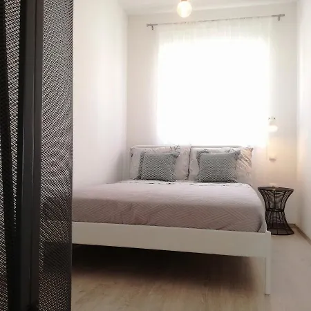 Διαμέρισμα Maiv Residence Family & Seaside Suites Carefree 30M Beach Free Parking