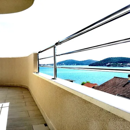 Maiv Residence Family & Seaside Suites Carefree 30M Beach Free Parking Apartmán Rogoznica (Sibenik-Knin)