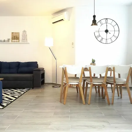 Maiv Residence Family & Seaside Suites Carefree 30M Beach Free Parking Apartmán