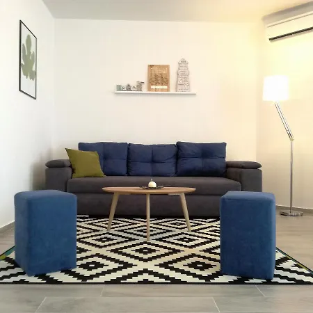 Διαμέρισμα Maiv Residence Family & Seaside Suites Carefree 30M Beach Free Parking *