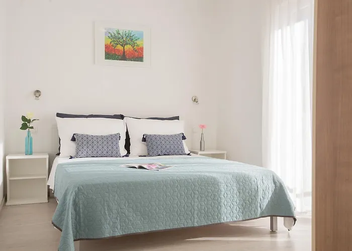 Apartment Quiet Family 30m From Maiv Zatoglav