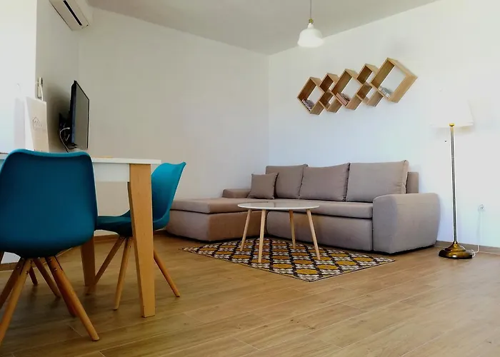 Maiv Residence Family & Seaside Suites Carefree 30M Beach Free Parking