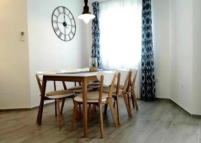 Maiv Residence Family & Seaside Suites Carefree 30M Beach Free Parking