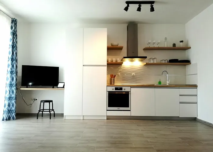 Apartamento Maiv Residence Family & Seaside Suites Carefree 30M Beach Free Parking